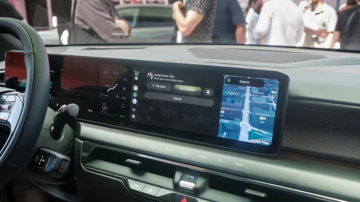 Image for: Google brings Gemini Personal Intelligence to Android Auto