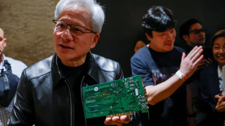 Image for: Lieferkrise: KI-Boom verschärft den Engpass: Dieses elektronische Bauteil gefährdet Europas Industrie