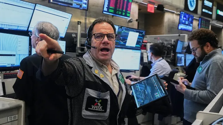 Image for: AI stocks slip and global markets retreat as oil hits 5-month high