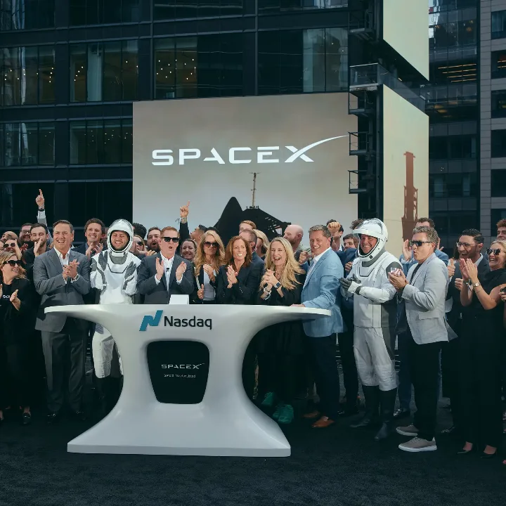 Image for: SpaceX Swings to a Profit, Even as A.I. Spending Soars