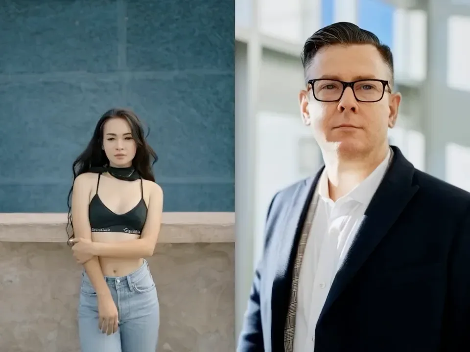 Preview of AI Kissing Video Generator